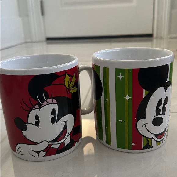 Disney Mickey & Minnie Mouse Christmas Coffee/Soup Mugs Set of 2 - Picture 3 of 10